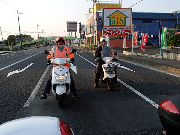 羽翔さん（シグナスＸ）とＢｏｎさん（アドレスＶ１２５）